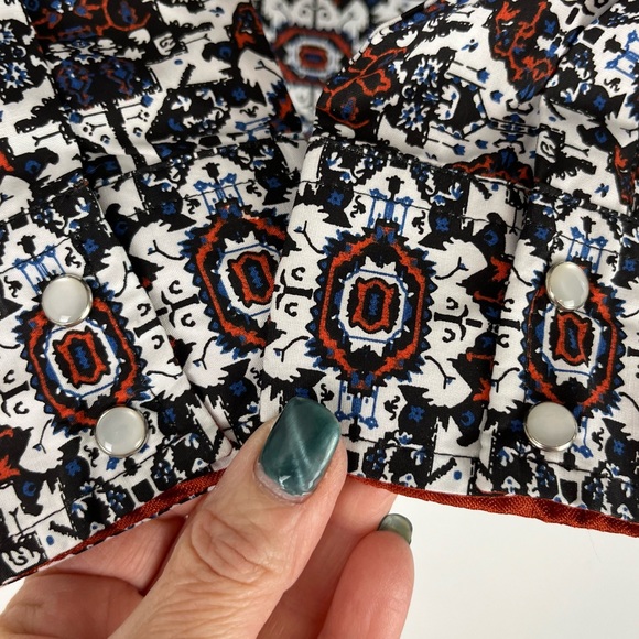 Cowgirl Legend Womens Pearl Snap Shirt Long Sleeve Western Small - Picture 6 of 7